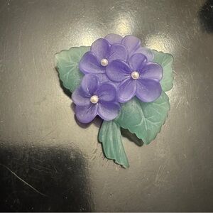 Vintage Avon Frosted Acrylic Flower Brooch